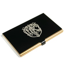 Шкіряні візитниці (61 фото): жіночі кишенькові моделі з логотипом з шкіри для пластикових і дисконтних карт