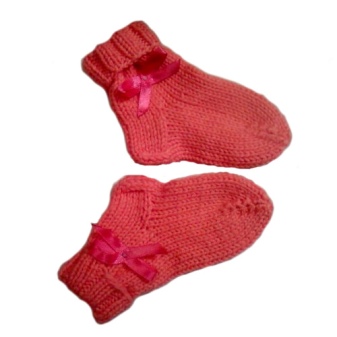 Шкарпетки для новонароджених (59 фото): в’язані моделі для дівчаток, визначаємося з розмірами