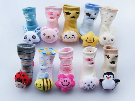 Шкарпетки для новонароджених (59 фото): в’язані моделі для дівчаток, визначаємося з розмірами