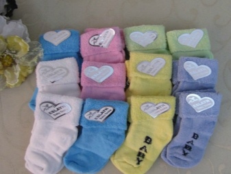 Шкарпетки для новонароджених (59 фото): в’язані моделі для дівчаток, визначаємося з розмірами