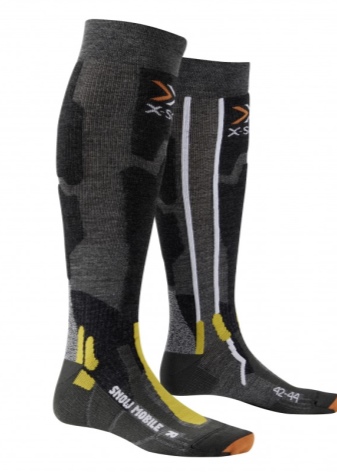 Шкарпетки з підігрівом (59 фото): гірськолижні шкарпетки Blazewear, відгуки про моделі на батарейках