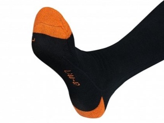 Шкарпетки з підігрівом (59 фото): гірськолижні шкарпетки Blazewear, відгуки про моделі на батарейках