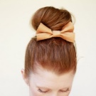 Шпильки для дівчаток (54 фото): дитячі моделі для волосся в стилі канзаші і у вигляді корони для маленьких дівчаток і підлітків