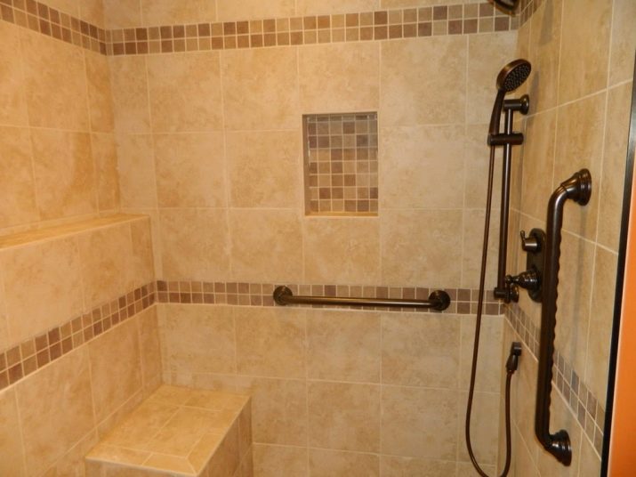 Штанги для душу ванної: різновиди душових настінних тримачів для лійки, огляд брендів Elghansa, Grohe та інших