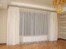 Штори у вітальню в стилі класика (52 фото): як підібрати класичні штори для інтер’єру залу? Гарні приклади дизайну