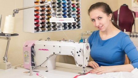Швейні машинки Aurora: Style 5, 7010, Style 90, 600D і 700D. Лапки для швейних машин