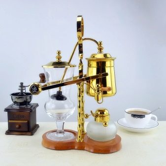 Сифон для чаю: особливості чайного і кавового габета з газовим пальником. Як користуватися вакуумним сифоном для приготування кави?