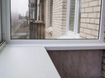 Скління балконів з виносом: тепле і холодне скління лоджій з виносом підвіконня. Виносне засклення з виносом по підлозі для збільшення площі