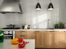 Іспанська плитка на фартух для кухні (29 фото): плюси і мінуси плитки з Іспанії, огляд виробників і правила вибору