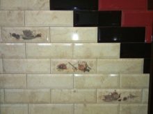 Іспанська плитка на фартух для кухні (29 фото): плюси і мінуси плитки з Іспанії, огляд виробників і правила вибору