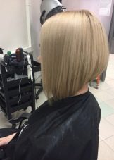 Сріблястий колір волосся (46 фото): як домогтися срібного відтінку? Тонкощі фарбування і модні тенденції