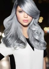 Сріблястий колір волосся (46 фото): як домогтися срібного відтінку? Тонкощі фарбування і модні тенденції