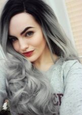 Сріблястий колір волосся (46 фото): як домогтися срібного відтінку? Тонкощі фарбування і модні тенденції