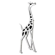 Срібні брошки (90 фото): моделі з натуральними каменями, з сапфіром, бурштином, перлами і хризопразом з срібла