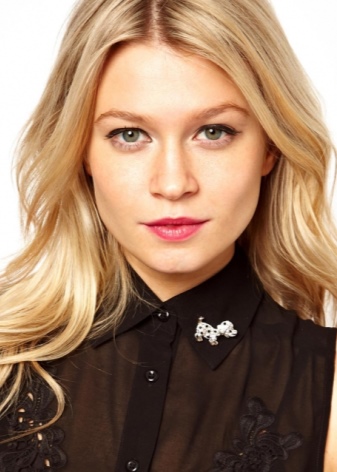 Срібні брошки (90 фото): моделі з натуральними каменями, з сапфіром, бурштином, перлами і хризопразом з срібла