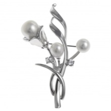 Срібні брошки (90 фото): моделі з натуральними каменями, з сапфіром, бурштином, перлами і хризопразом з срібла