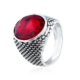 Срібні кільця з камінням (116 фото): жіночі моделі з місячним і чорним каменем в сріблі