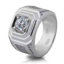 Срібні кільця з камінням (116 фото): жіночі моделі з місячним і чорним каменем в сріблі