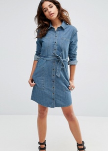 Срібні кільця з камінням (116 фото): жіночі моделі з місячним і чорним каменем в сріблі