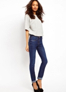 Срібні кільця з камінням (116 фото): жіночі моделі з місячним і чорним каменем в сріблі