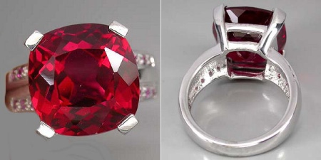 Срібні кільця з камінням (116 фото): жіночі моделі з місячним і чорним каменем в сріблі