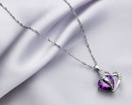 Срібні ланцюжки (112 фото): жіночі моделі на шию і на руку зі срібла з позолотою, 925 проби з кульками, як їх вибрати