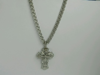 Срібні ланцюжки (112 фото): жіночі моделі на шию і на руку зі срібла з позолотою, 925 проби з кульками, як їх вибрати