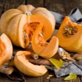 Срібна посуд (22 фото): користь і шкода тарілок з срібла. Як вибрати набір? Як почистити посріблену посуд в домашніх умовах?