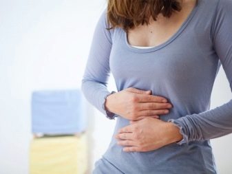 Срібна посуд (22 фото): користь і шкода тарілок з срібла. Як вибрати набір? Як почистити посріблену посуд в домашніх умовах?