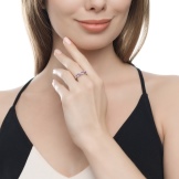 Срібне кільце з фианитом (69 фото): моделі з чорними та зеленими фіанітами з срібла, аметистом і кільце-доріжка з емаллю