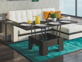 Стіл-трансформер для вітальні (62 фото): розкладні обідні круглі столи і розсувні столи-тумби, складні столи-консолі і інші моделі в зал