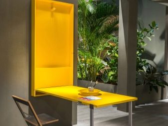 Стіл-трансформер для вітальні (62 фото): розкладні обідні круглі столи і розсувні столи-тумби, складні столи-консолі і інші моделі в зал