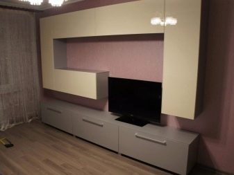 Стінки під телевізор у вітальню (62 фото): вибираємо стінки під ТВ в сучасному і іншому стилі. Моделі з гіпсокартону під великий телевізор в залі й інші варіанти