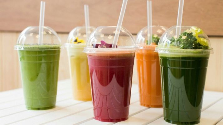 Стакани для коктейлів (18 фото): коктейльні склянки для молочних напоїв, пластикові склянки з кришкою і трубочкою, інші варіанти