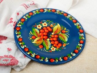 Стилі посуду: посуд в стилі лофт і кантрі, у скандинавському і модерн, російською та японською стилях. Інші варіанти