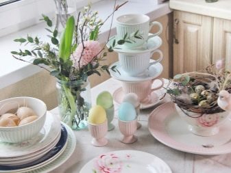 Стилі посуду: посуд в стилі лофт і кантрі, у скандинавському і модерн, російською та японською стилях. Інші варіанти