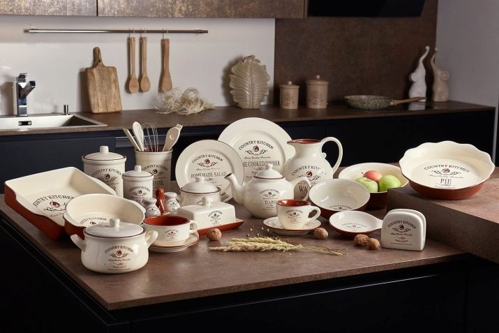 Стилі посуду: посуд в стилі лофт і кантрі, у скандинавському і модерн, російською та японською стилях. Інші варіанти