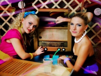 Стиляги: актуальний стиль в одязі (73 фото): як одягтися на тематичну вечірку, вбрання для жінок та дівчат стиляг