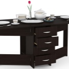 Столи-тумби для кухні (50 фото): кухонні моделі з висувними ящиками і полицями. Як підібрати стіл під раковину для маленької кімнати? Стіл для посуду 800х600х850 мм і інші моделі