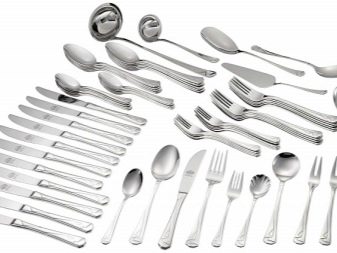 Столові прилади (43 фото): хороші елітні набори, гарні іменні варіанти з дерев’яними ручками, незвичайні золоті набори на 6 персон