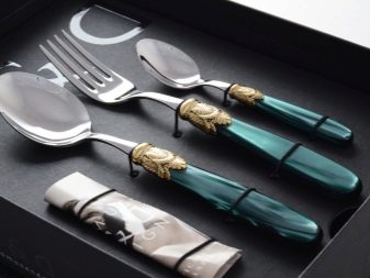 Столові прилади з нержавіючої сталі: огляд столових приладів виробництва Росії, Німеччини, Італії, Чехії та інших. Як їх чистити?