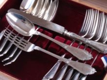 Столове срібло: проби радянських антикварних та зарубіжних срібних приладів, старовинне і сучасне срібло