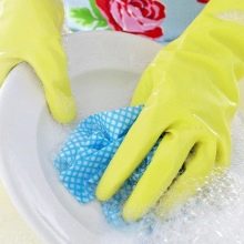 Столовий сервіз (33 фото): обідній, чайний сервіз та інші види. Елітна красива біла посуд з порцеляни і набори для посудомийної машини