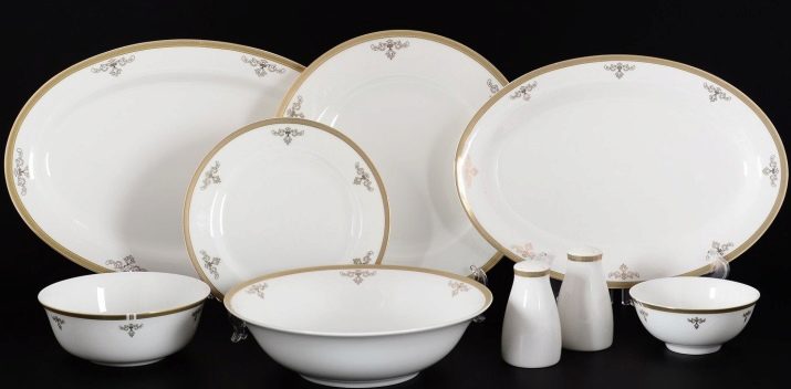 Столовий сервіз на 12 персон: огляд обідніх наборів посуду виробництва Чехії, Німеччини та інших. Особливості чайних наборів з фарфору