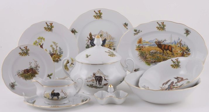 Столовий сервіз на 12 персон: огляд обідніх наборів посуду виробництва Чехії, Німеччини та інших. Особливості чайних наборів з фарфору