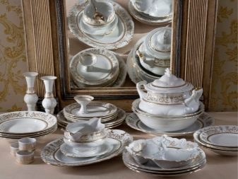 Столовий сервіз на 12 персон: огляд обідніх наборів посуду виробництва Чехії, Німеччини та інших. Особливості чайних наборів з фарфору