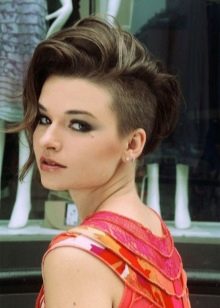 Стрижка «андеркат» (45 фото): особливості укладання жіночих зачісок, дитячі стрижки на короткі і довгі волосся