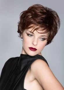 Стрижка «аврора» на коротке волосся (36 фото): особливості жіночої зачіски. Йде вона дівчат з кучерявими волоссям?