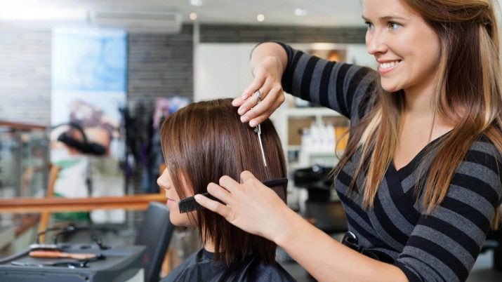 Стрижка “аврора” на середні волосся (45 фото): особливості жіночої зачіски, варіанти для кучерявих і прямих волосся середньої довжини