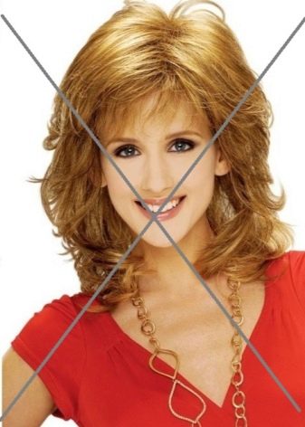 Стрижка дебют з чубчиком на середні і короткі волосся (28 фото): особливості створення зачісок, тонкощі укладання